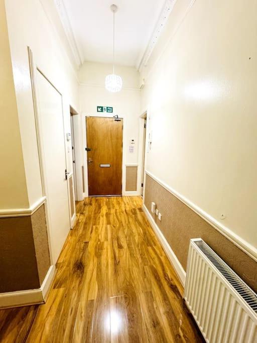 2 Bed Flat In Эдинбург